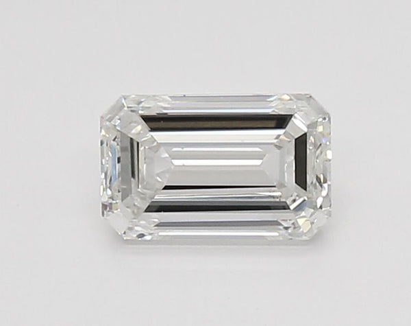 Diamant de taille émeraude de 0,9 carat cultivé en laboratoire