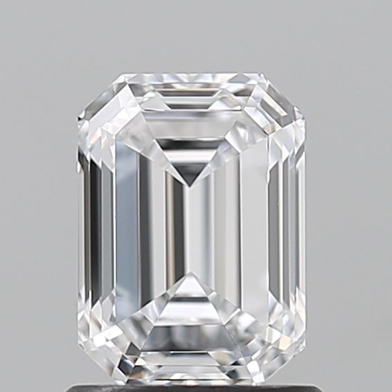 Diamant de taille émeraude de 1,18 carat cultivé en laboratoire